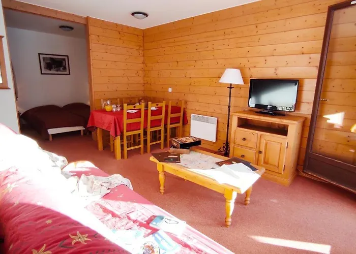 Goelia Les Terrasses Du Corbier לה קורבייר